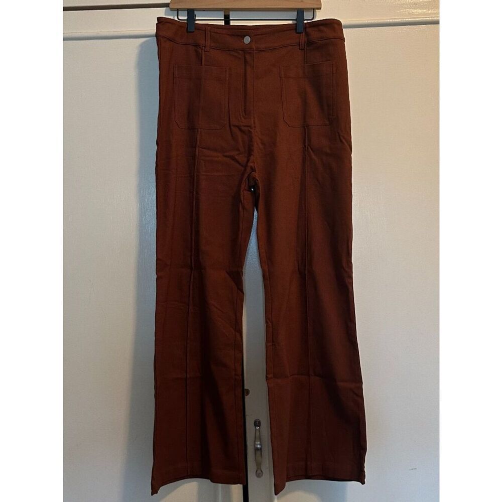 NWT Halara High Waisted Work Flare Pants with Pockets